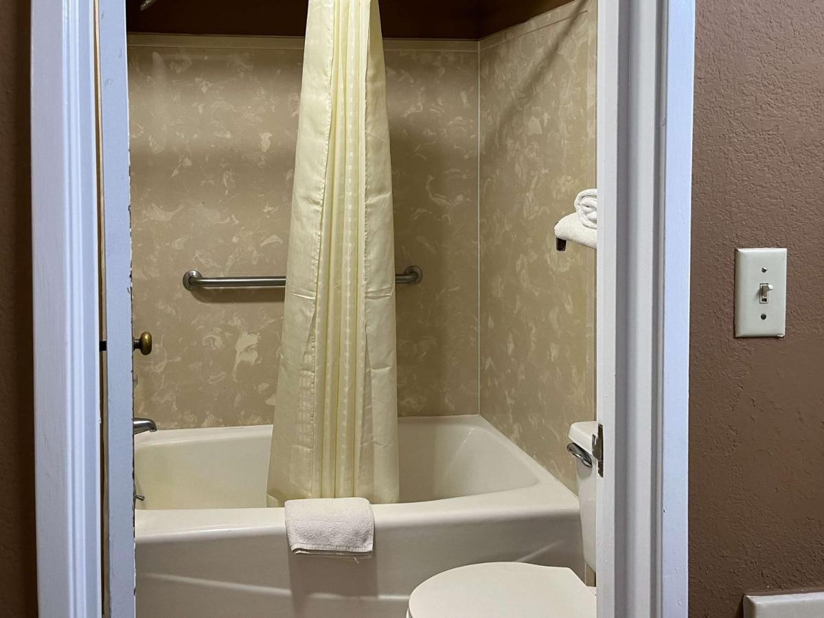 Motel 6 Millington Tn Экстерьер фото